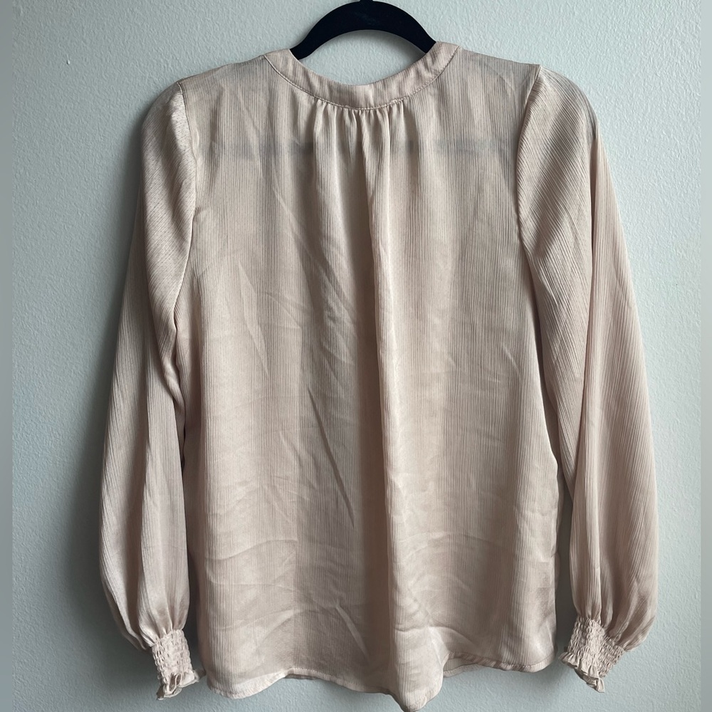 Beige blouse - Picture 2 of 3